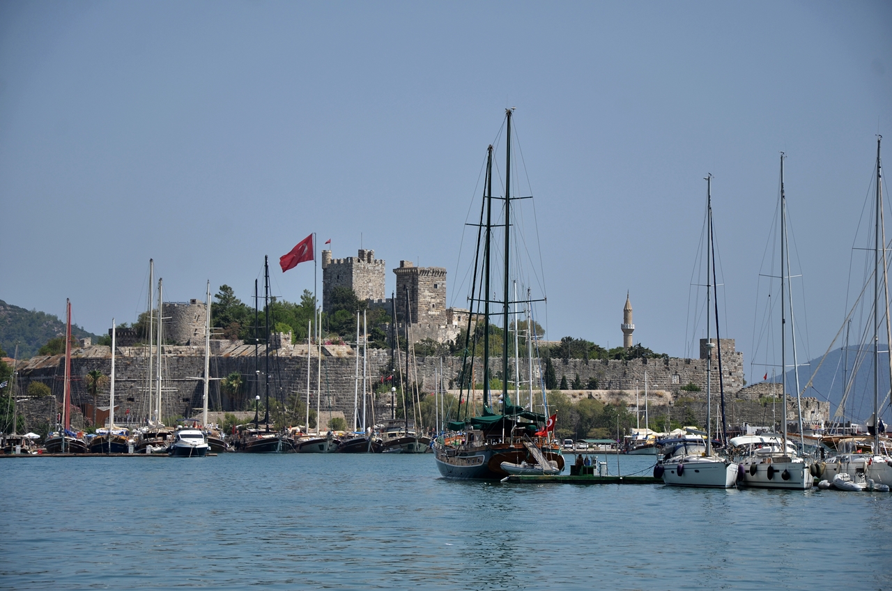 Atol Tourism